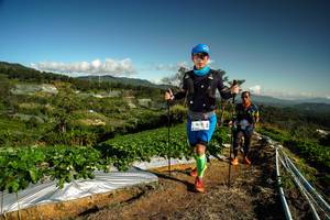 BIB: 186
                            <button type="button" onclick="openModal(19123110)" class="btn btn-primary btn-sm float-right btn-popup" data-toggle="modal" data-target=".modal-high-quality">
                        <i class="fas fa-shopping-cart"></i> Add to Cart
                    </button>
                                            <button type="button" onclick="isThisMe(19123110, true)" class="btn btn-success btn-sm float-right btn-popup btn-isme hidden" data-toggle="tooltip" data-placement="bottom" title="นี่คือรูปของคุณใช่ไหม คลิกที่นี่เพื่อเอาเข้าอัลบั้ม">
                        <i class="fas fa-plus"></i> Add to album
                    </button>
                    <button type="button" onclick="isThisMe(19123110, false)" class="btn btn-warning btn-sm float-right btn-popup btn-isnotme hidden">
                        <i class="fas fa-ban"></i> Remove from album
                    </button>